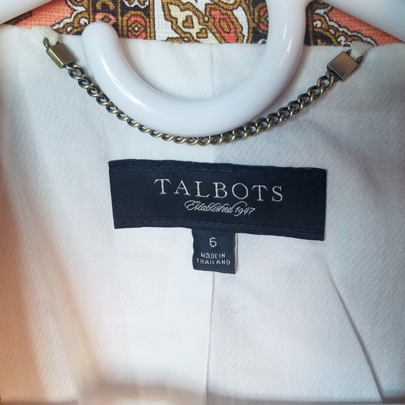 Chic Multi-Patterned Blazer Size 6 - Picture 4 of 4